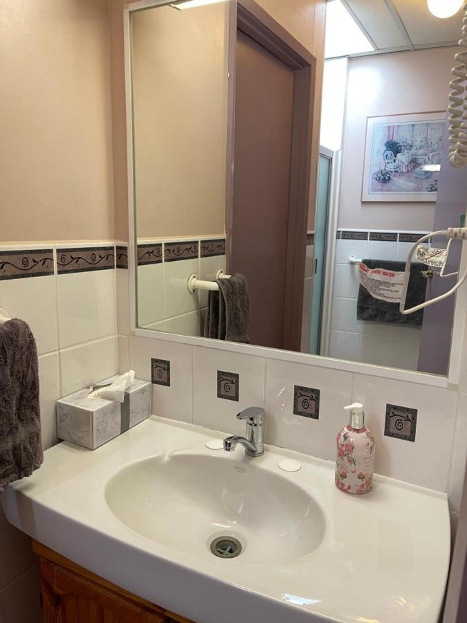 Forest Lodge Chalets Bright Luaran gambar